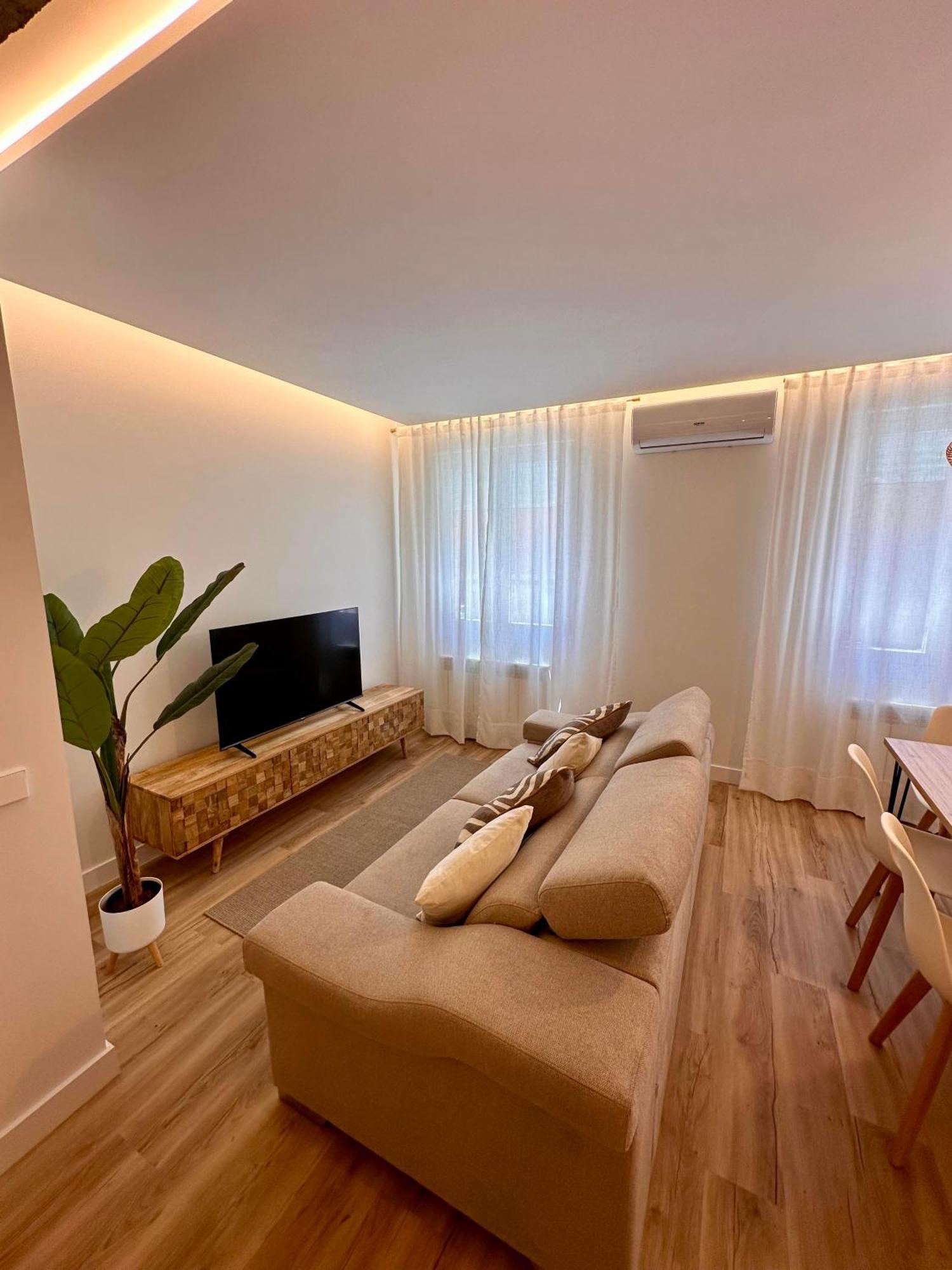Apartament El Sueno De Luca, Parking Gratuito Centro Logroño Zewnętrze zdjęcie