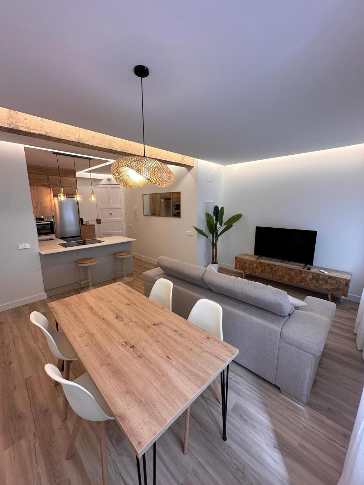 Apartament El Sueno De Luca, Parking Gratuito Centro Logroño Zewnętrze zdjęcie